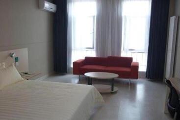 Hotel Jinjiang Inn Yantai Penglaige Zhonglou North Road