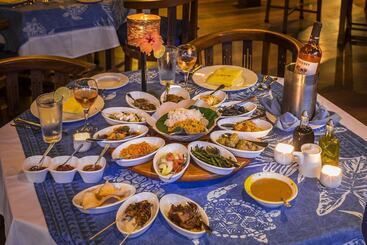 Resort Turtle Inn By Francis Ford Coppola