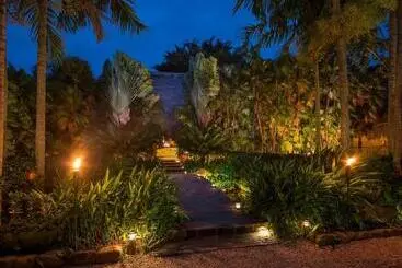 Resort Turtle Inn By Francis Ford Coppola