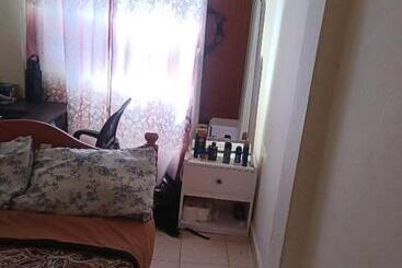 Bed and Breakfast Mogoi Manor