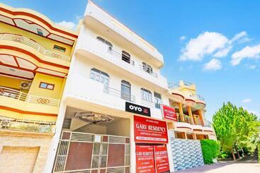 Hotel Oyo Garv Residency