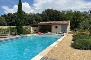 بنسيون Gite Monet