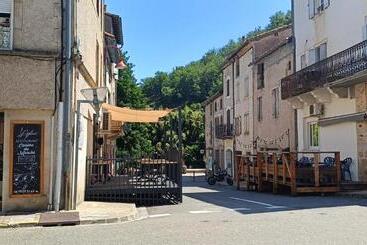 Majatalo Les Chambres Des Artistes