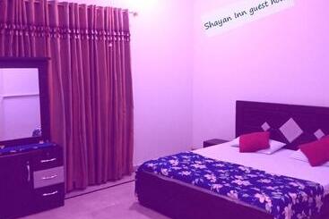 Pension  The Hotel Shayan Residency