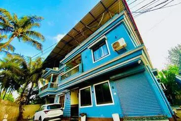 Aparthotel 2bhk By The Beach