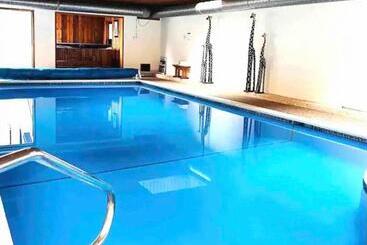 تختخواب و صبحانه Oceanside Manor Fancy Room Golf Course & Beach View