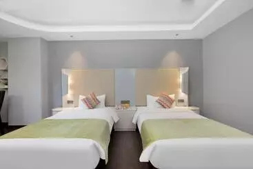 Hotel Campanile Shenzhen Dalang Commercial Center Balcony Shandong Metro Station