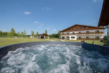 پانسیون Casa Hirsch