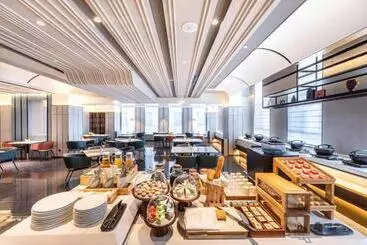 Atour Hotel North Qingdao Railway Station Middle Chongqing Road