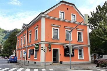 Hotel Trend Lokal Rooms Bar