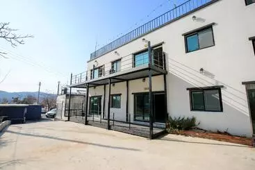 Majatalo Pohang Yangpodeungdae Pensyeon