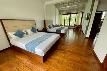 Hotelli Atteriya Hilltop