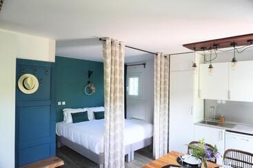 Bed and Breakfast La Quintita Biarritz   Studio Avec Jardin