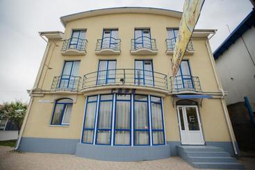 בית מלון כפרי Ruta 88