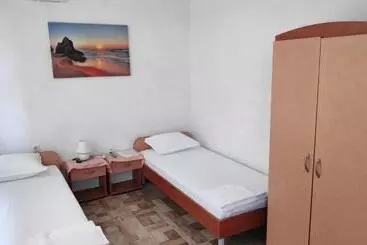 پانسیون Guest House Zhelevi