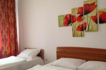 پانسیون Mellys Haus