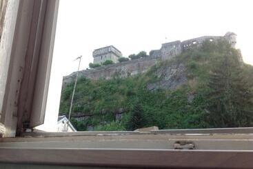 پانسیون Maison Notre Dame De La Treille