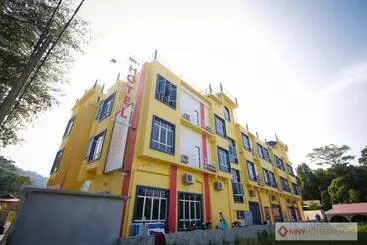 Mny Hotel & Resort