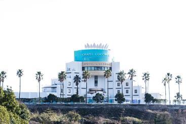 Nagasaki Chapel Coconuts Hotel ＆resort
