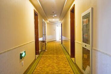 فندق Greentree Inn Shanghai Sheshan National Tourist Resort Express