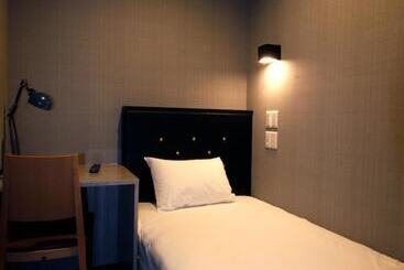 בית מלון כפרי M Matsumoto