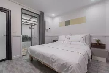 ユースホステル Guilin Flowers Inn