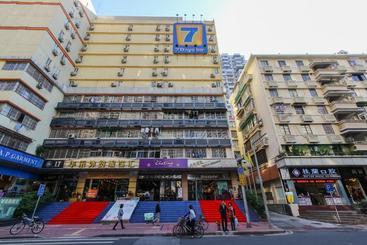 Hôtel 7days Inn Guangzhou Shimao Center