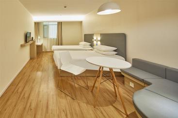 Otel Hanting Changchun Economic Development Zone Linhe Street