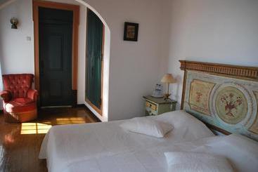 Hotel Quinta De Santa Barbara By Heavens Sleepy