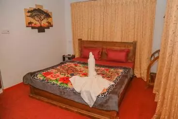 Royal Guest Hotel Inn