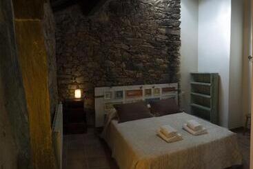 교외 호텔 Rural Bermellar