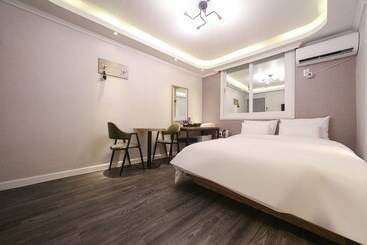 Motel Andong Munhwa