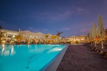 Hotel Livvo Los Calderones - Adults Recommended