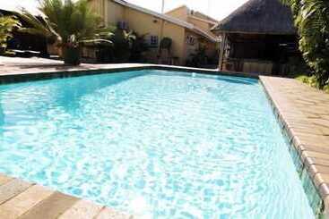 פנסיון Akanan Guest House