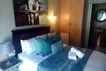 Majatalo West Street Inn Ermelo