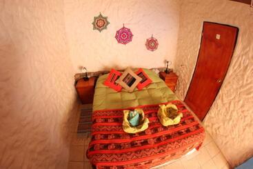 Hostal Mamatierra