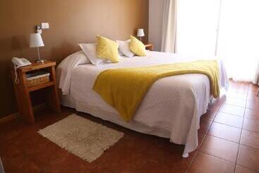 בית מלון כפרי Altos De Tuqui