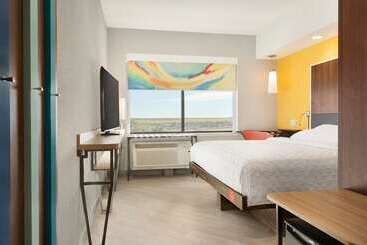 Hotel Tru By Hilton Cheyenne Wy