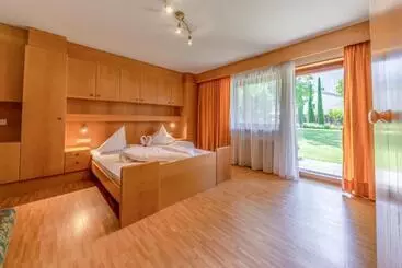 Hotel Apartm. & Bb Ferienidylle Gstrein