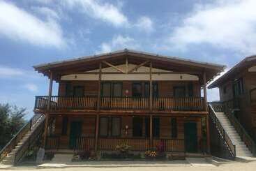 בית מלון כפרי Canoa South Beach