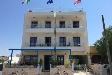 בית מלון כפרי Perla Dello Ionio