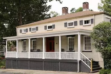 Aamiaismajoitus (B&B) Kingston Carriage House