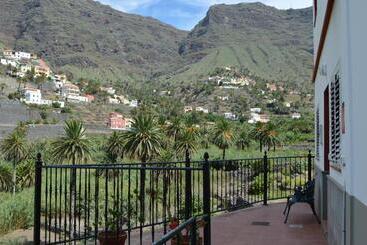 فندق صغير Casa Rural Guadá