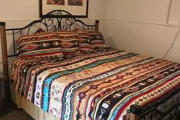Apache Motel