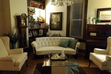 تختخواب و صبحانه Carraway Guest House