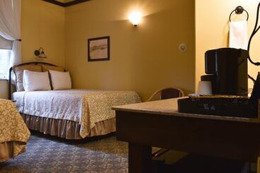 Hotel Exit Glacier Lodge