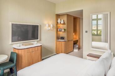 Kimpton Bem Budapest, An Ihg