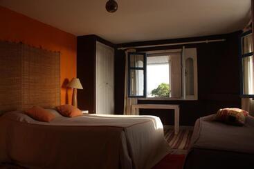 هتل Auberge De La Plage