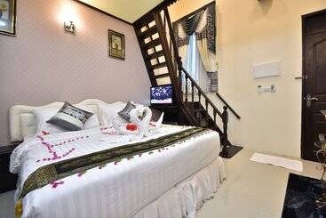 هتل Holiday Haven Ukulhas