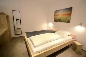 Hotelli Zur Linde